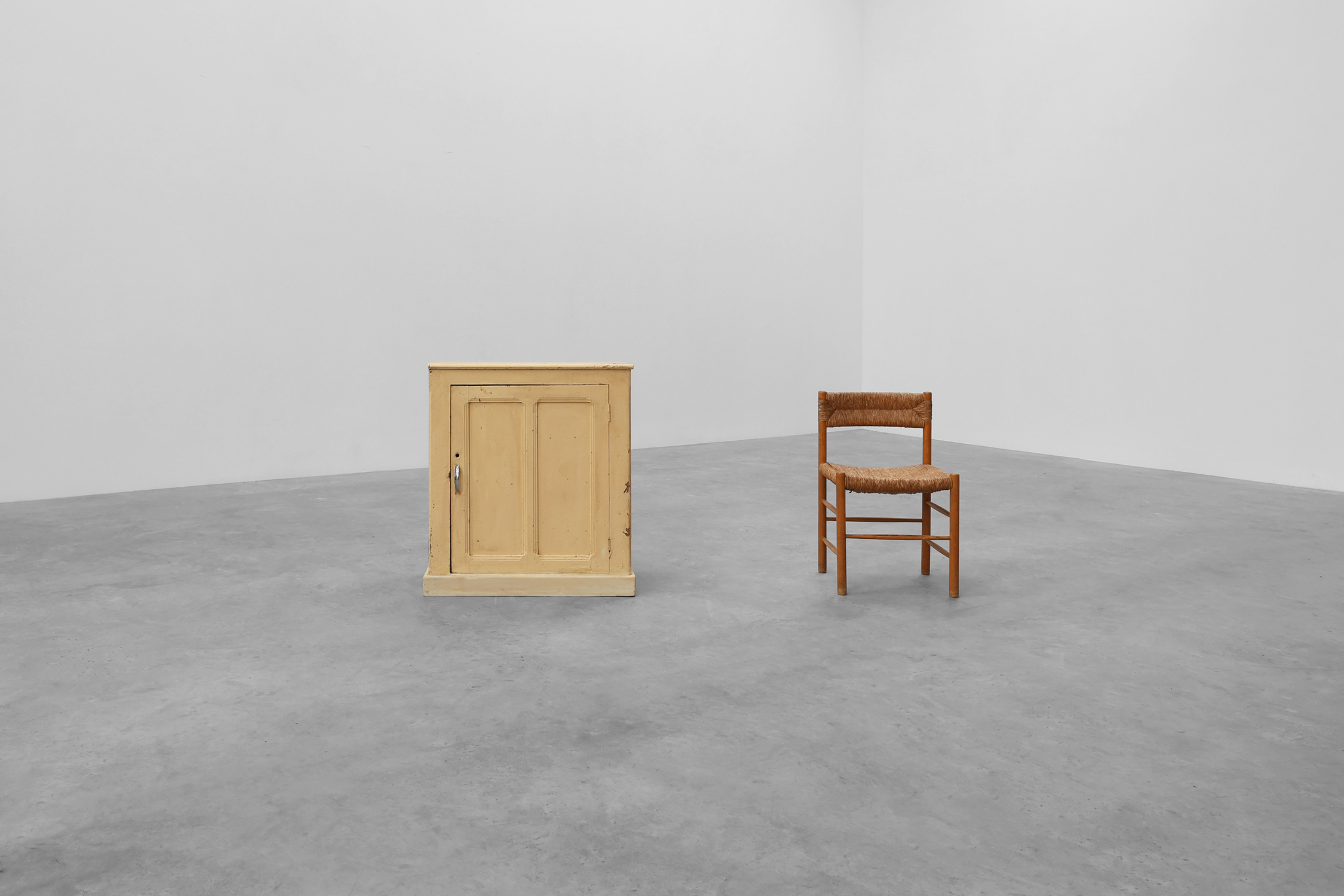 A Charming 19th-Century Pine Cabinet from the French Provencethumbnail